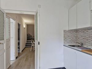 22670375-Ferienwohnung-4-Genua-300x225-5