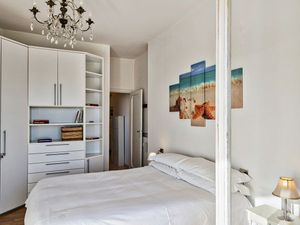 22948203-Ferienwohnung-4-Genua-300x225-2