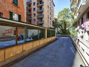 23107247-Ferienwohnung-4-Genua-300x225-0