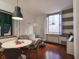 23274612-Ferienwohnung-4-Genua-300x225-3