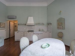 23482322-Ferienwohnung-4-Genua-300x225-3