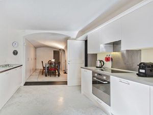 23504629-Ferienwohnung-5-Genua-300x225-4