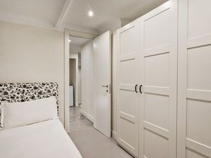 23506702-Ferienwohnung-5-Genua-300x225-4