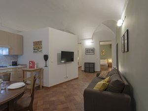 23543480-Ferienwohnung-4-Genua-300x225-1