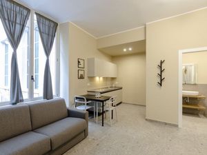 23565238-Ferienwohnung-2-Genua-300x225-2