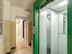 23565238-Ferienwohnung-2-Genua-300x225-2