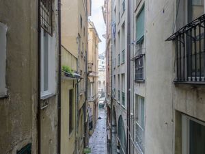 23565240-Ferienwohnung-4-Genua-300x225-0