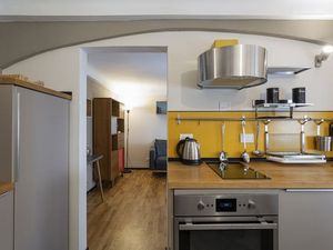 23579396-Ferienwohnung-4-Genua-300x225-1