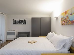 23582184-Ferienwohnung-3-Genua-300x225-1