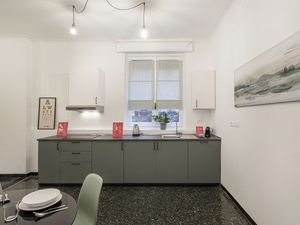 23914465-Ferienwohnung-4-Genua-300x225-2