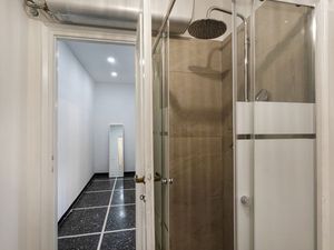 23914465-Ferienwohnung-4-Genua-300x225-5