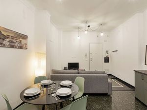 23914465-Ferienwohnung-4-Genua-300x225-4