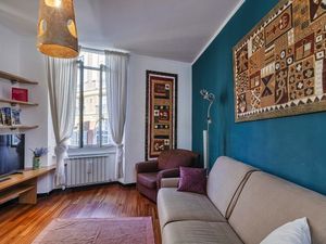 23966449-Ferienwohnung-4-Genua-300x225-2