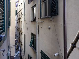 23994894-Ferienwohnung-2-Genua-300x225-3