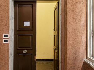 23994894-Ferienwohnung-2-Genua-300x225-4