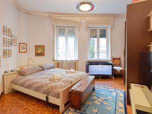 24001685-Ferienwohnung-4-Genua-300x225-4