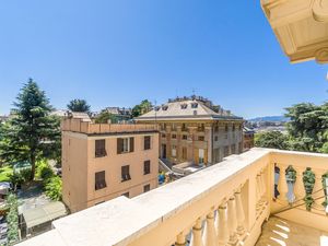 23760776-Ferienwohnung-8-Genua-300x225-2