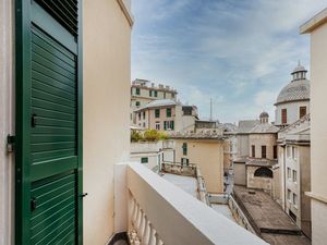 24034101-Ferienwohnung-4-Genua-300x225-0