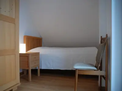 Schlafzimmer mit Einzelbett