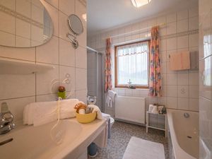 23152415-Ferienwohnung-6-Gerlos-300x225-3