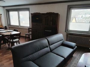 24022079-Ferienwohnung-4-Gerolstein-300x225-2