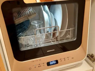 Mini-Geschirrspüler für 2 Personen