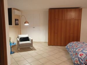 23362696-Ferienwohnung-4-Ghiffa-300x225-2