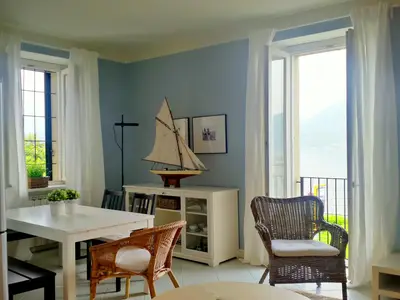 DiningRoom