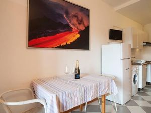 23082145-Ferienwohnung-2-Giardini Naxos-300x225-4