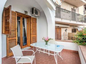 Ferienwohnung für 6 Personen (70 m²) in Giardini Naxos