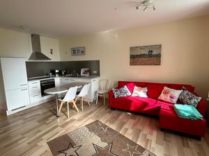 23995827-Ferienwohnung-5-Giekau-300x225-0