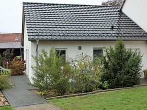 18495126-Ferienwohnung-3-Gifhorn-300x225-2