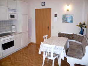 4272069-Ferienwohnung-5-Gifhorn-300x225-3