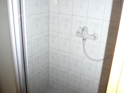 Ferienwohnung Ninchen Duschbad Dusche