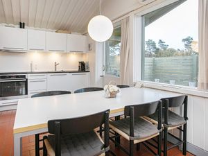 501384-Ferienwohnung-6-Gilleleje-300x225-1