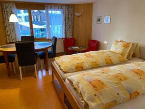 23346889-Ferienwohnung-4-Gimmelwald-300x225-1