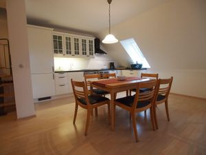 22427819-Ferienwohnung-4-Gingst-300x225-2