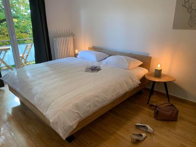 Schlafzimmer 1