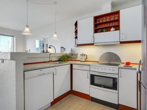 23665960-Ferienwohnung-4-Glesborg-300x225-3