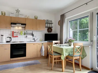 KITCHEN, INSIDE