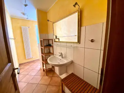 Bad/Dusche. Bad EG