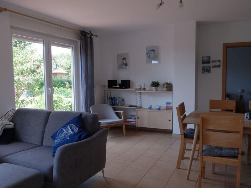 23920806-Ferienwohnung-5-Glowe-800x600-1