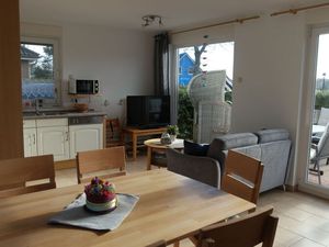 23920806-Ferienwohnung-5-Glowe-300x225-5