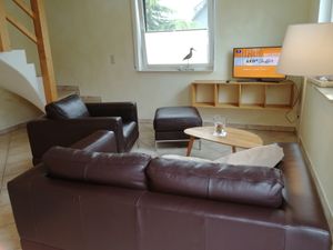 23875274-Ferienwohnung-3-Glowe-300x225-2