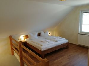 23875274-Ferienwohnung-3-Glowe-300x225-4