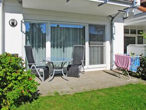 23847137-Ferienwohnung-4-Glowe-300x225-1