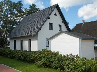 Ferienwohnung für 8 Personen (125 m²) in Glowe 6/10