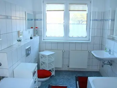 Ferienwohnung für 6 Personen (100 m²) in Glowe 8/9