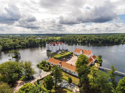 Gluecksburg Schloss