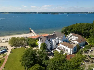 Strandhotel_Gluecksburg_DJI_0025_B